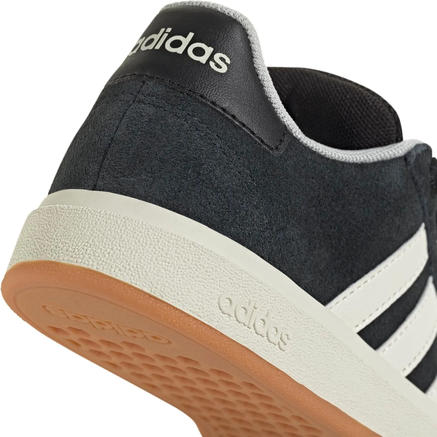 adidas Kids' Grand Court 00s Sneaker