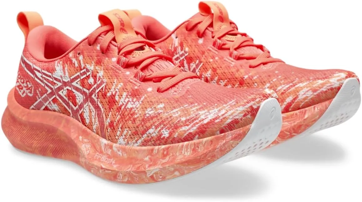 Asics Women's Noosa Tri 16 Sneaker