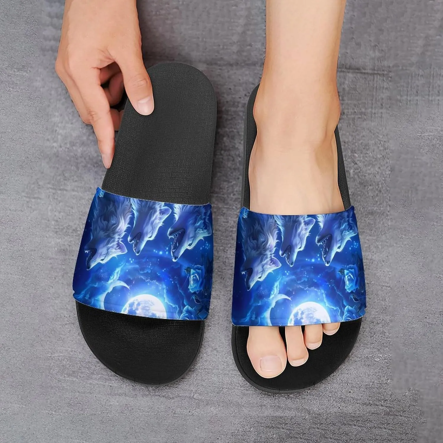 Blue Flower Rose Howling Wolf PVC Home Slippers Non-Slip Shower Shoes Casual Bathroom Slippers for Women Men