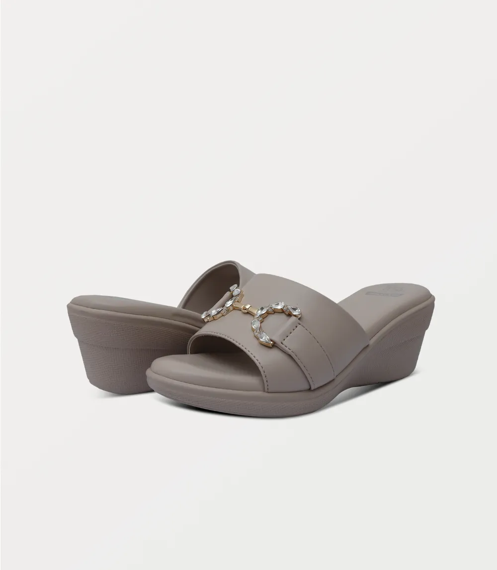 BW10458-FAWN-Women Comfort Slipper