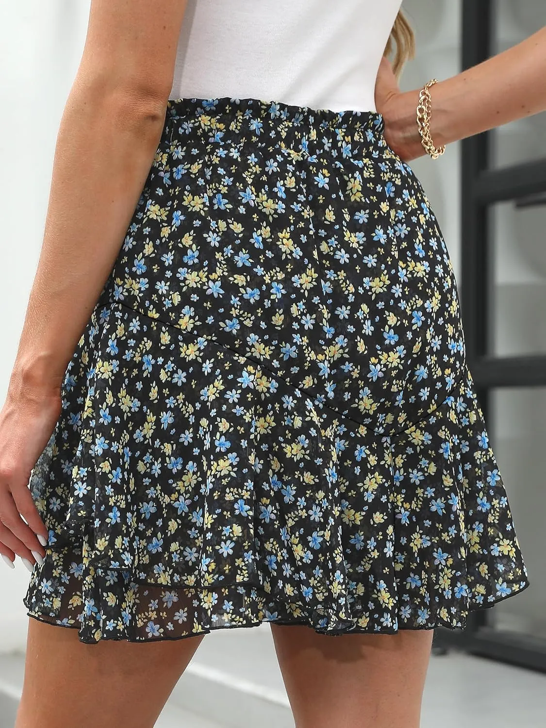 Caracilia Skorts for Women Boho Casual Beach Mini Skirts Summer Floral Ruffle Chiffon Flowy Shorts 2025 Trendy Outfits