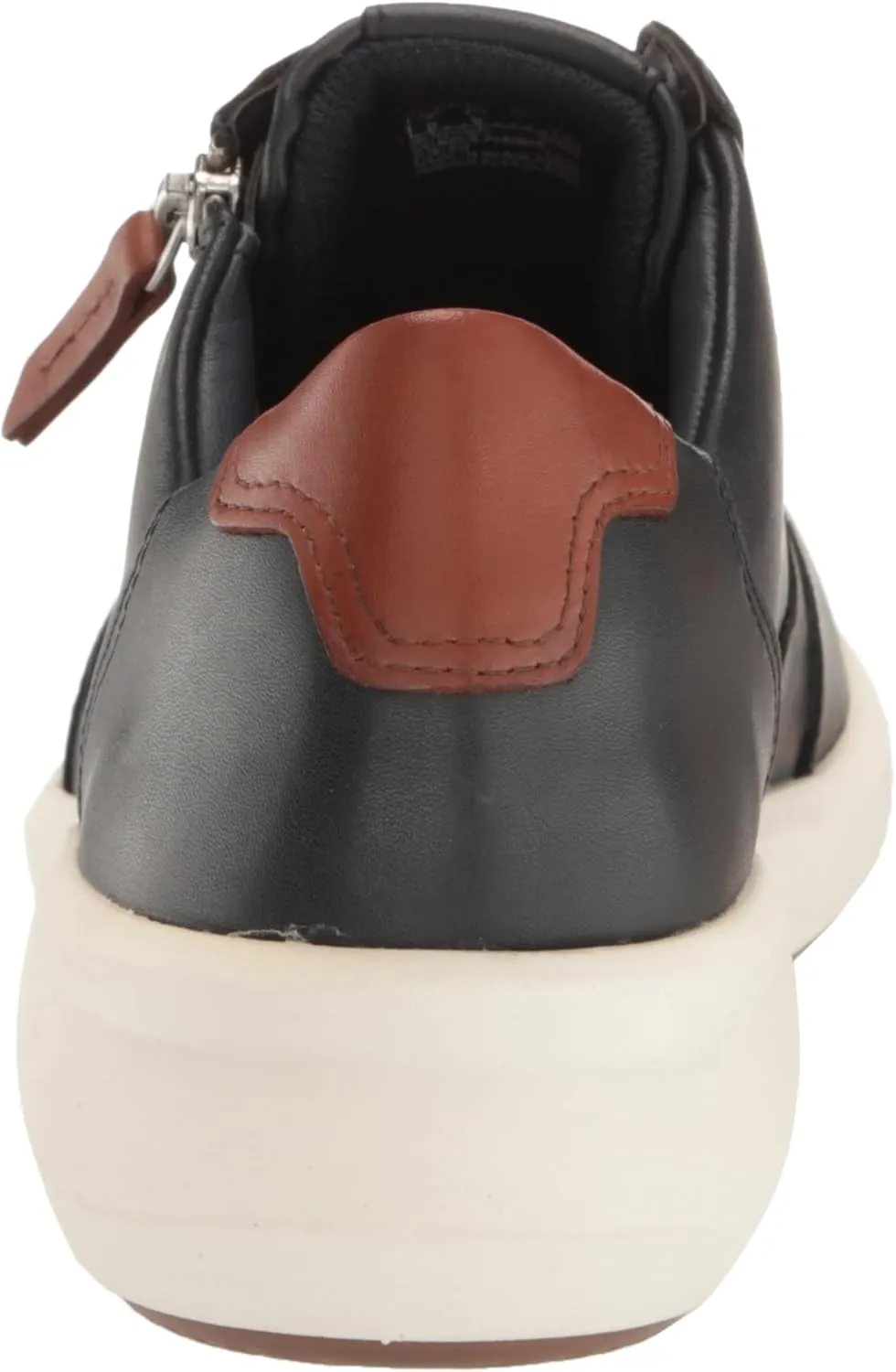 Clarks Women's Un Rio Zip Sneaker