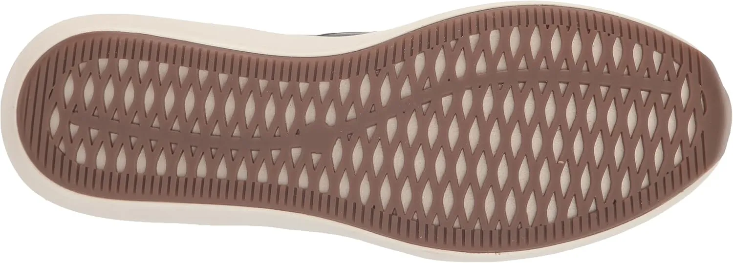 Clarks Women's Un Rio Zip Sneaker