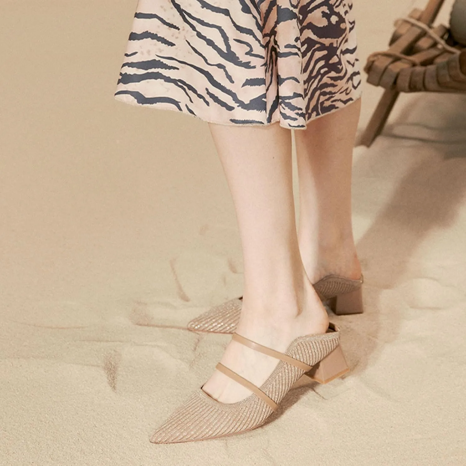 Commute Pointed Toe Solid Color Heeled Mules