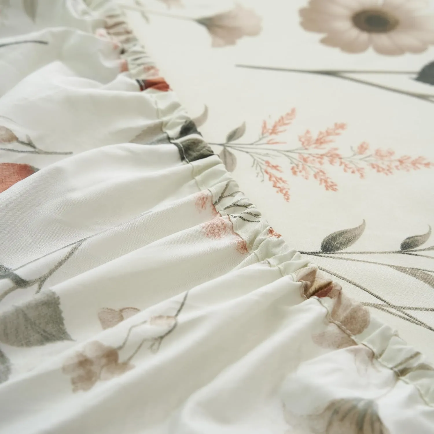 DaDa Bedding Collection Enchanted Meadow Bed Sheet Set - Floral Harmony in Beige, Rose, and Soft Green, Premium Soft Microfiber, Machine Washable, Deep Pocket 14-15 Inches   Flat Sheet (Twin)