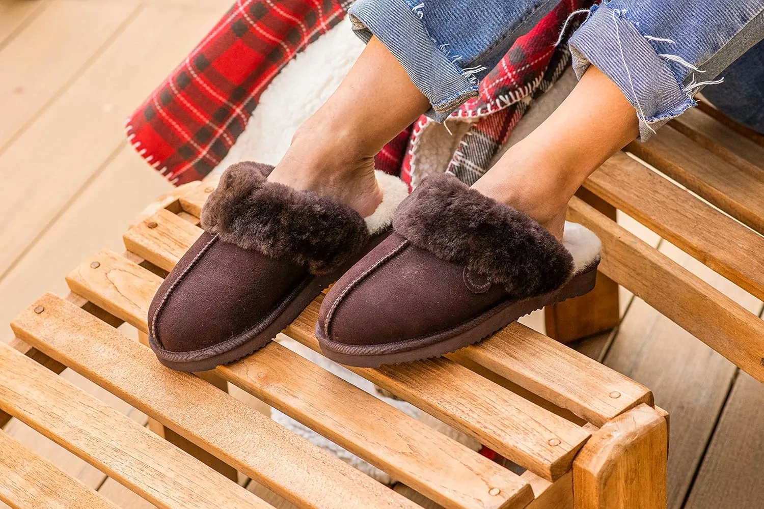 Dearfoams Women's Fireside Sydney Shearling Fur Indoor/Outdoor Scuff Slipper with Wide Widths