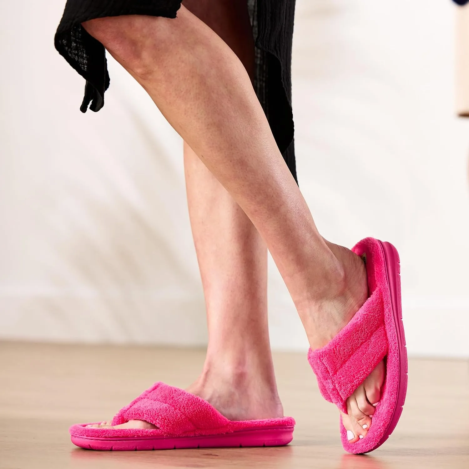 Dearfoams Women's Melanie Terry Thong Slipper