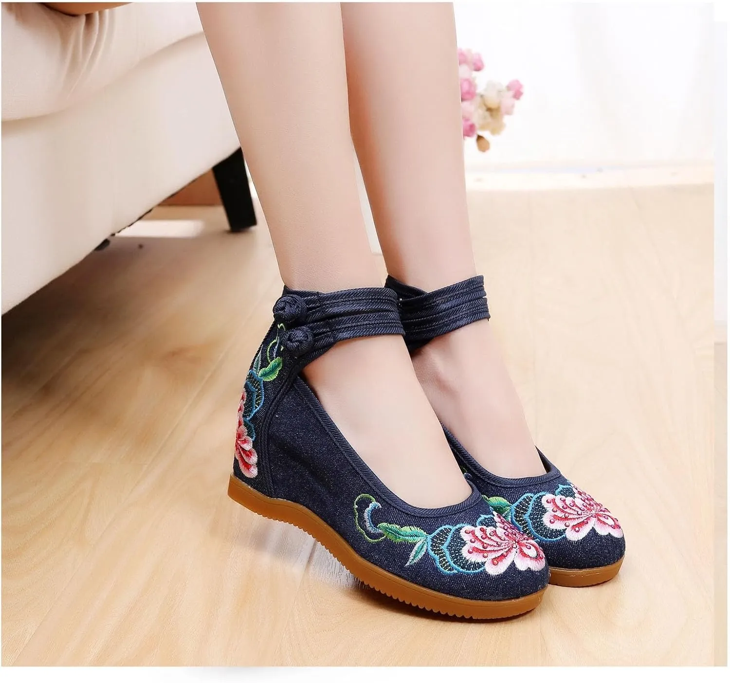 Exquisite Embroidered Ankle Strap Wedge Shoes Casual Walking Sandals Soft Dress Bridal Wedding Dance Shoes For Women