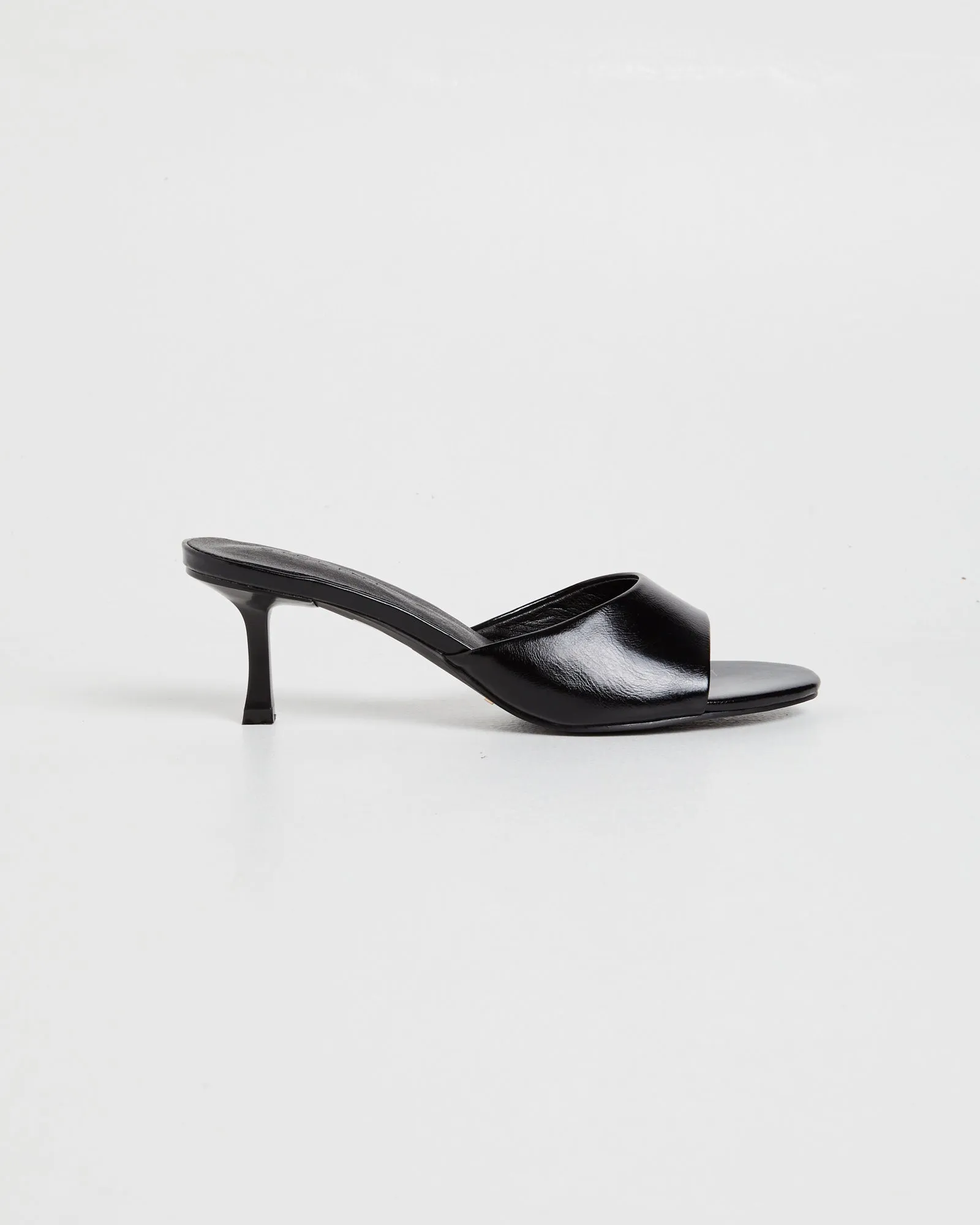Gally Heels