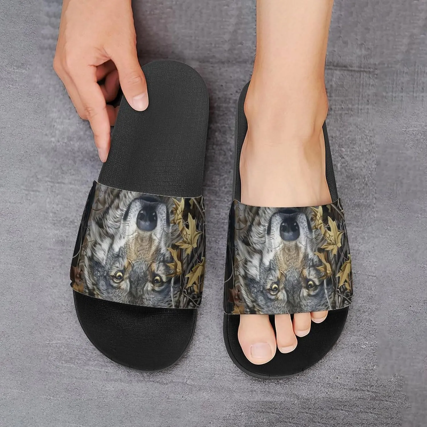 Gray Wolf Woods Leaves Branches Slippers Shower Slipper In-Door Slipper Quick Drying Non-Slip Bathroom Pool Woman Man PVC