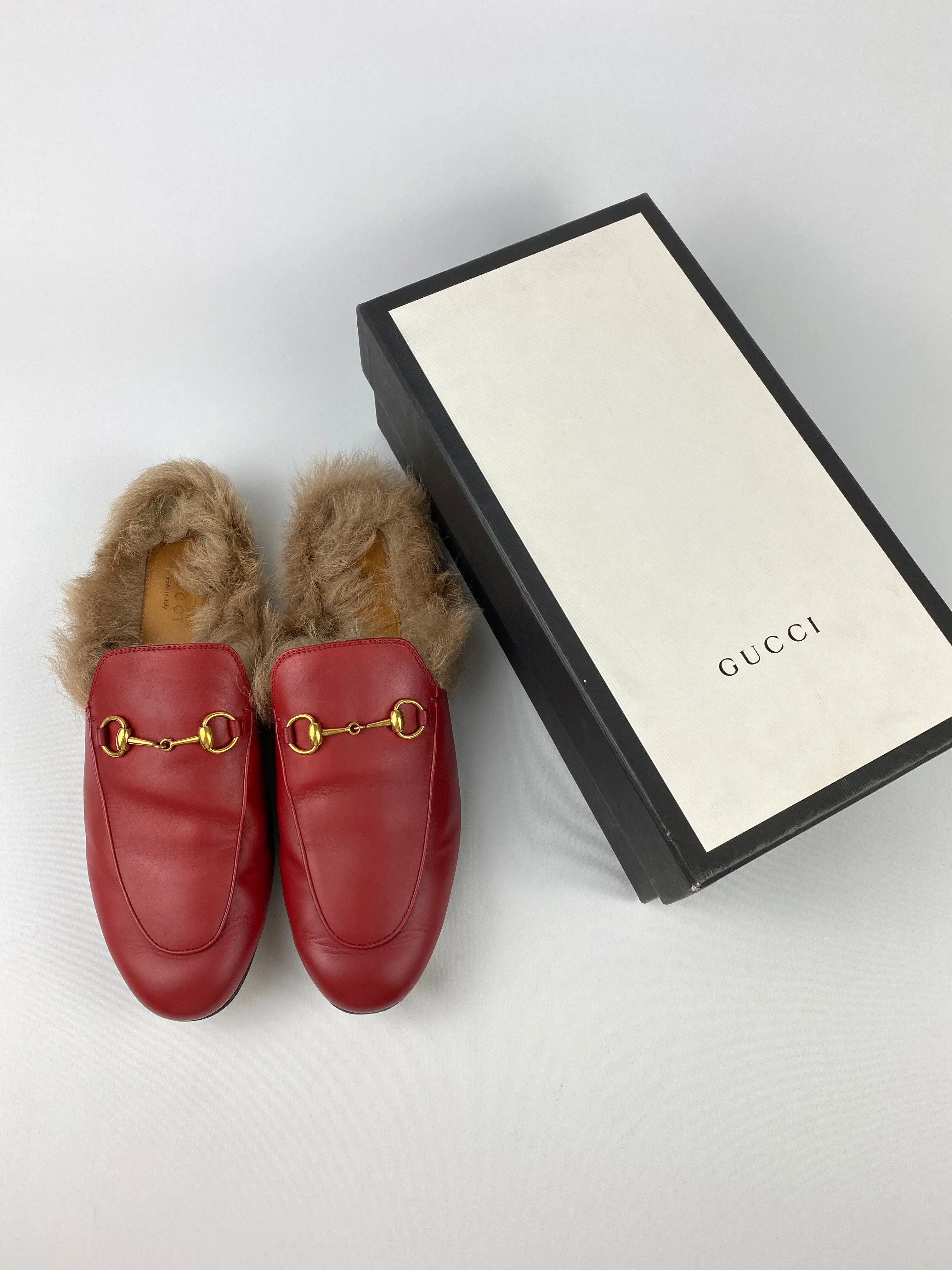 GUCCI - RED LEATHER FUR PRINCETOWN MULES - SZ 39.5