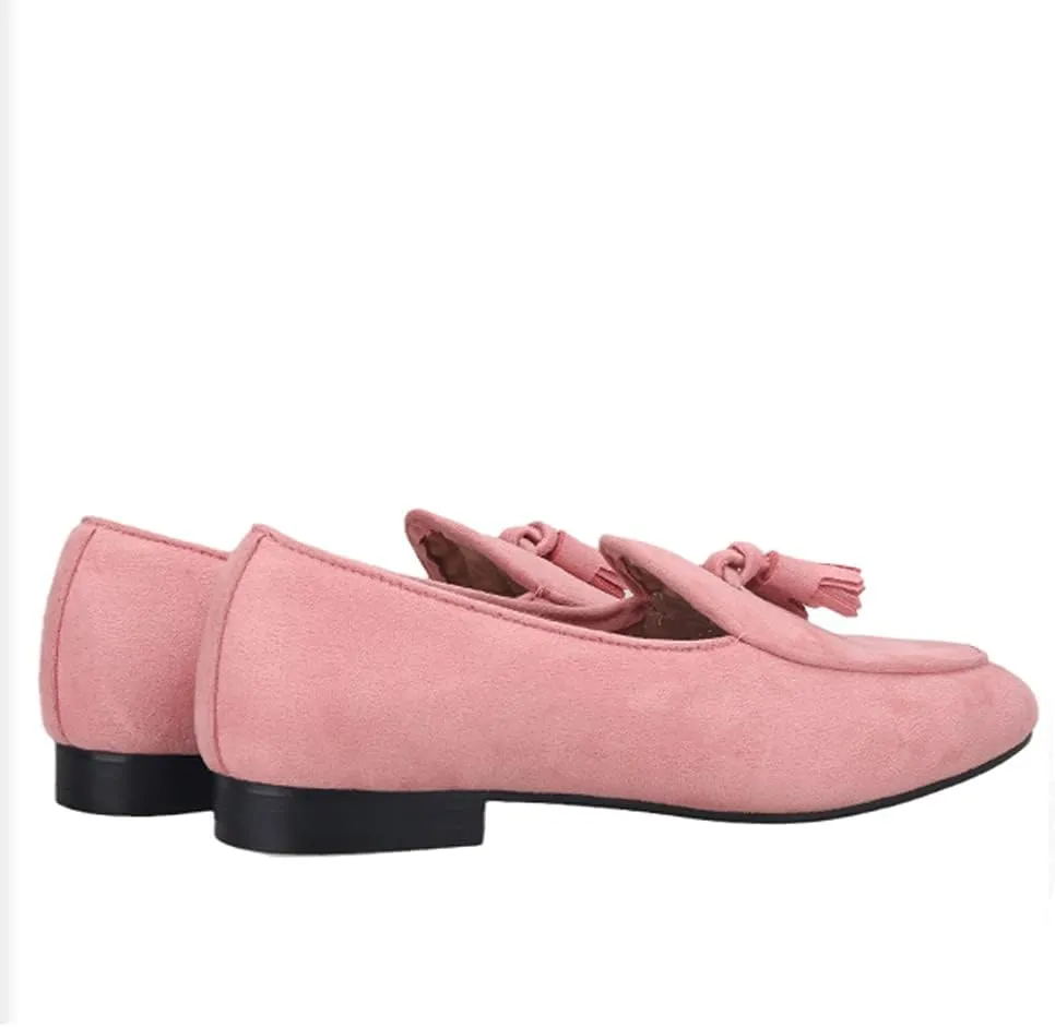HI&HANN 2021 New Pink Color Velvet Tassel Men Loafers British Style Classic Men Smoking Slippers for Wedding and Party Plus Size