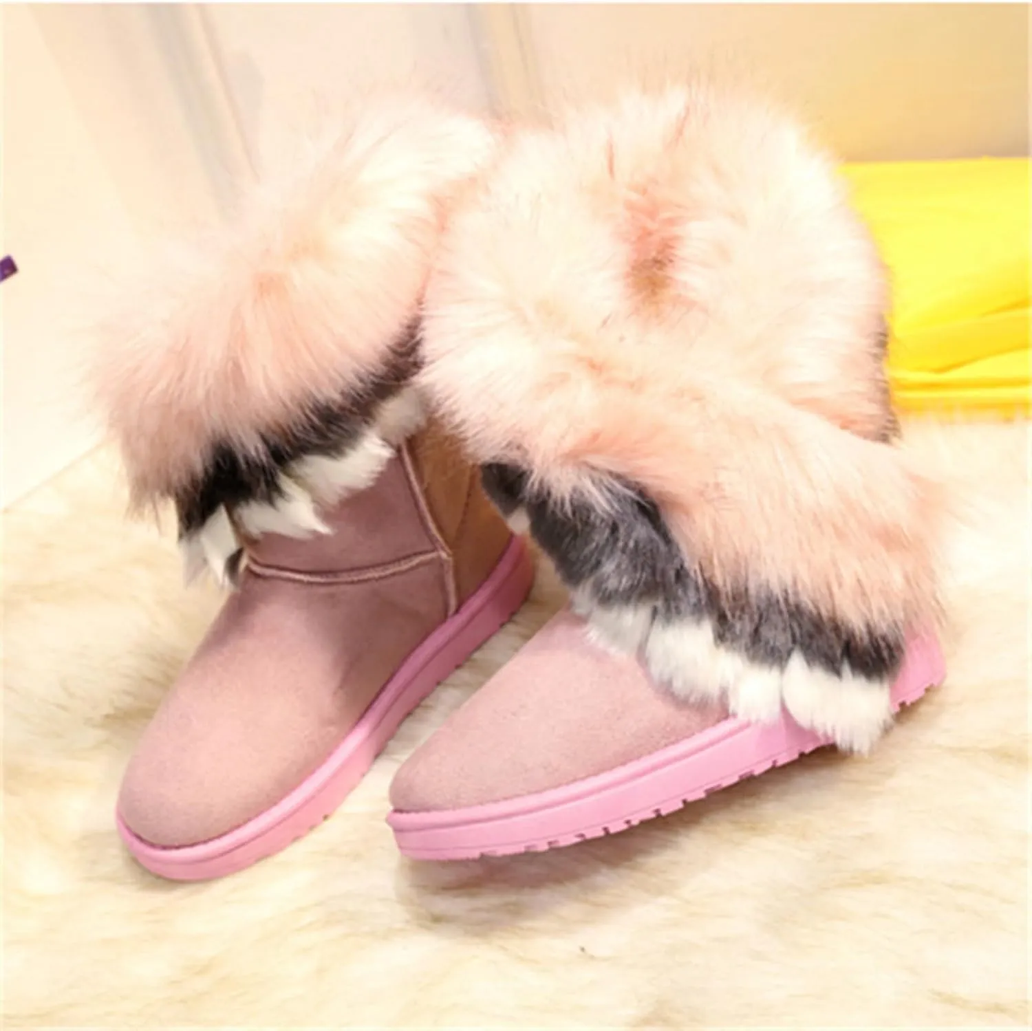 HINDOLA Warm Fur Boots for Women Winter Faux Fur Tassel Shoes Plush Snow Boots Ankle Booties Faux Suede Boots Anti Slip Outdoor Indoor Flat Shoes