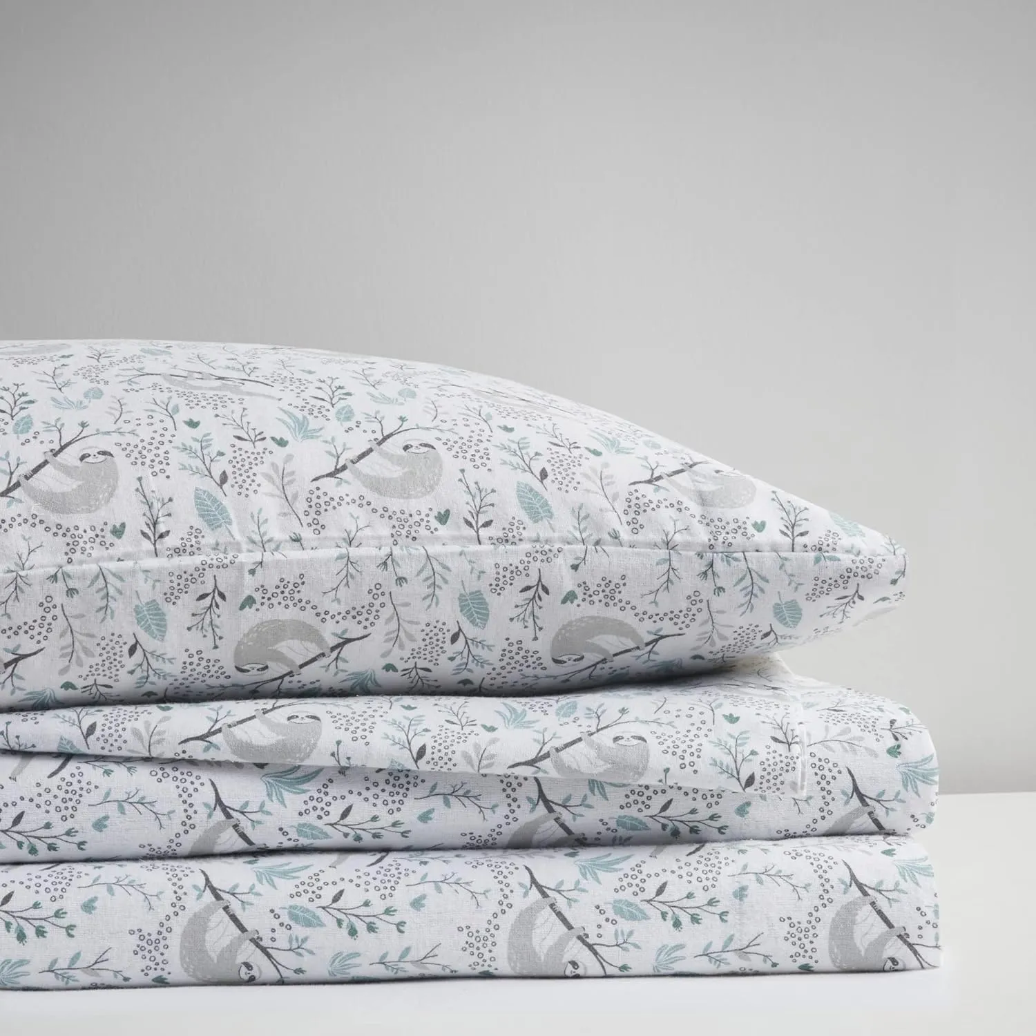 Intelligent Design Cozy Soft 100% Cotton Flannel Print Animals Stars Cute Warm, Ultra Soft Cold Weather Sheet Set Bedding, Twin XL, Grey Sloths 3 Piece