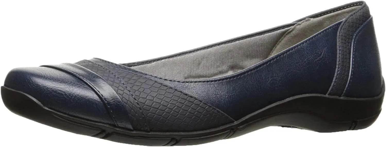 LifeStride Women's Dig Flat