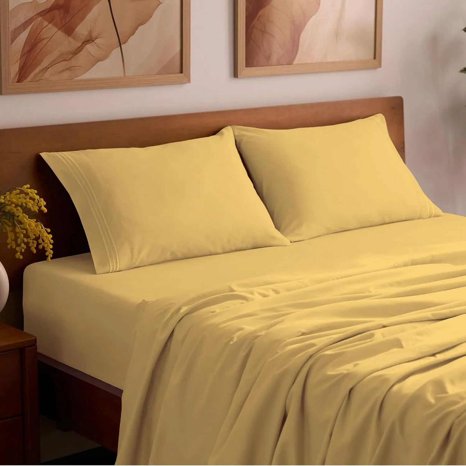 Mellanni Queen Sheets Set - 4 PC Iconic Collection Bedding - Hotel Luxury, Extra Soft, Cooling Bed Sheets - Wrinkle, Fade, Stain Resistant (Queen, Yellow)