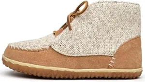 Minnetonka Womens Torrey Lace Up Booties, Cinnamon, 8.5 M US