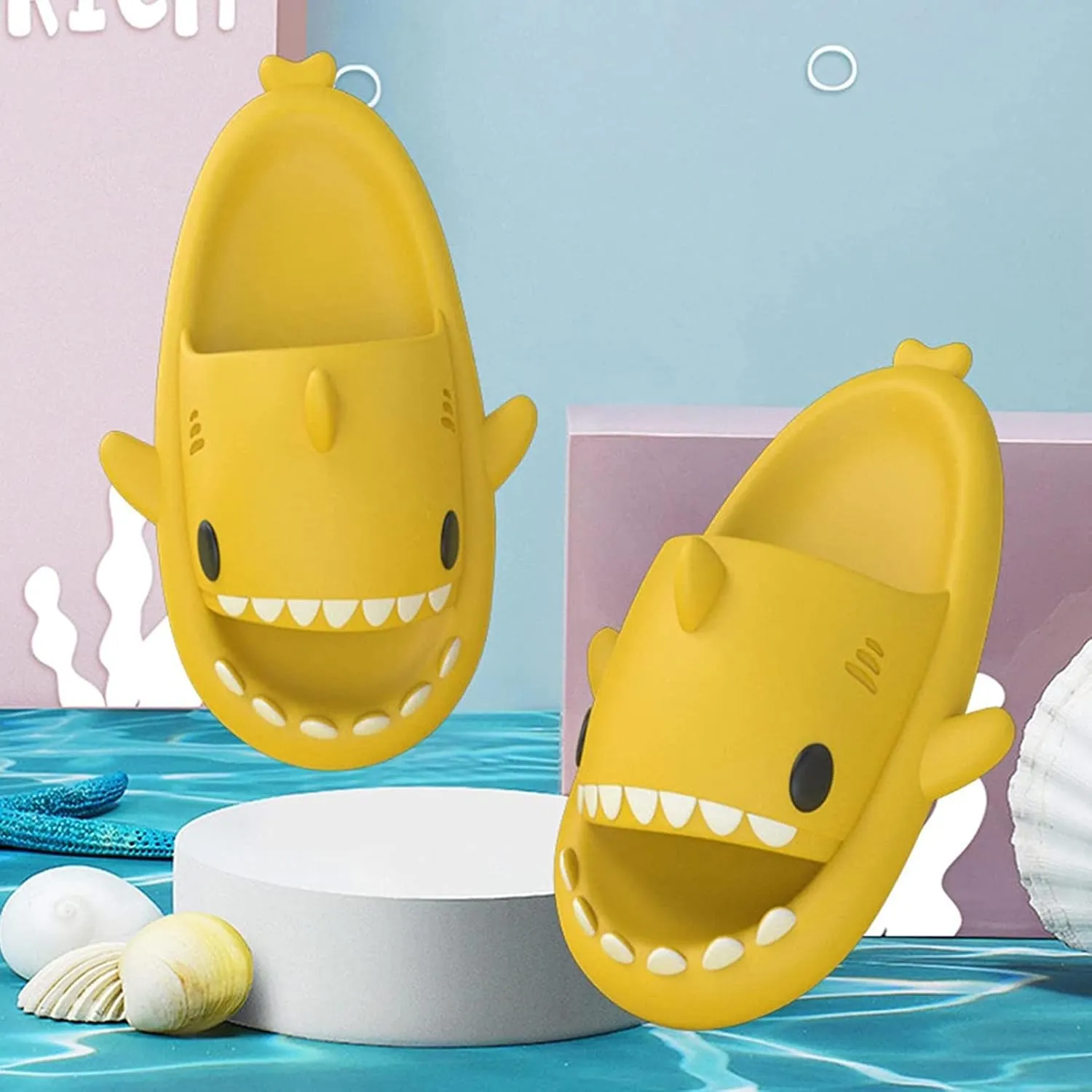 MOTOFUTURE Womens Mens Shark Slippers, Cartoon Shark Bathroom Slippers Super Soft Cloud Sliders Non-Slip Quick Dry Shower Slippers-Haze Blue||36/37