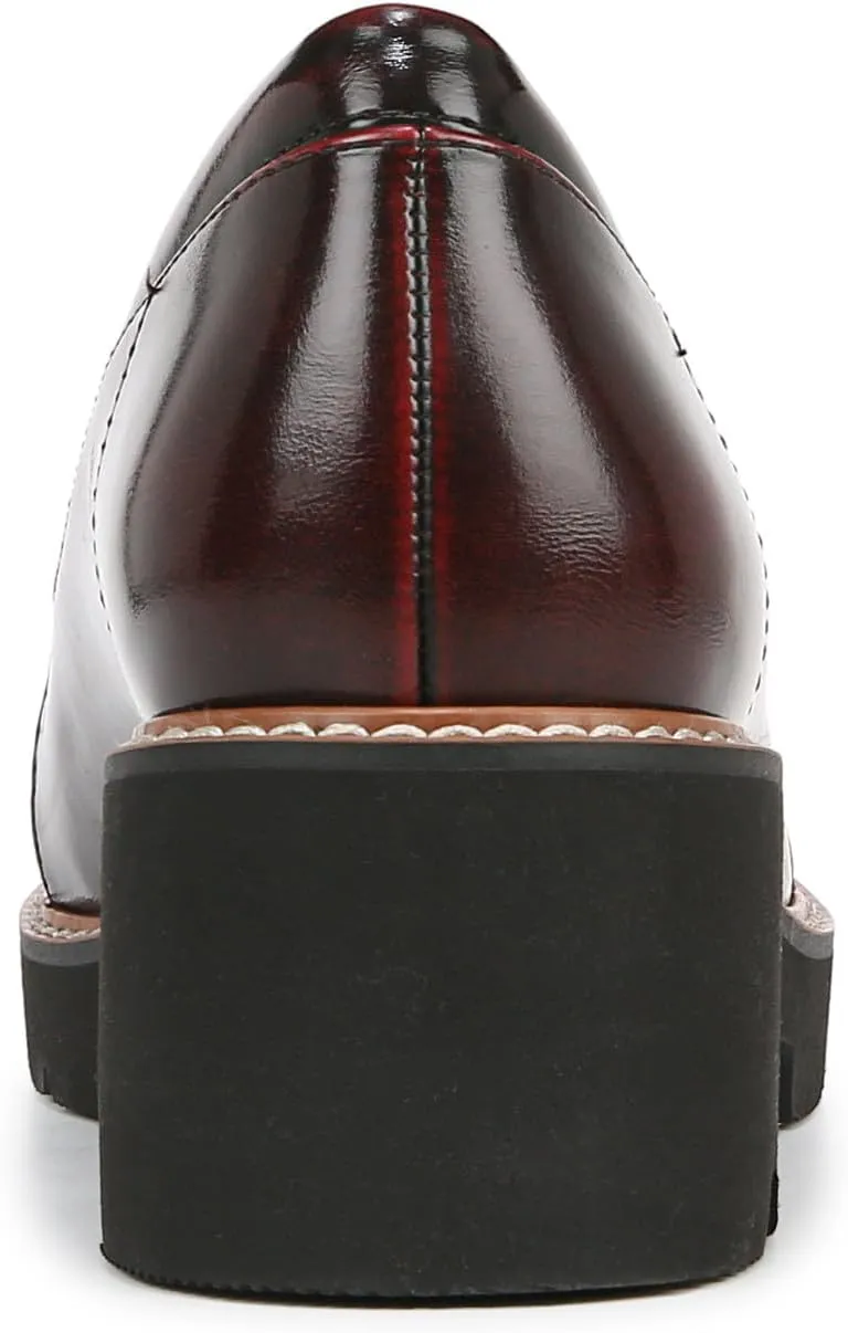 Naturalizer Women's Committed Loafer