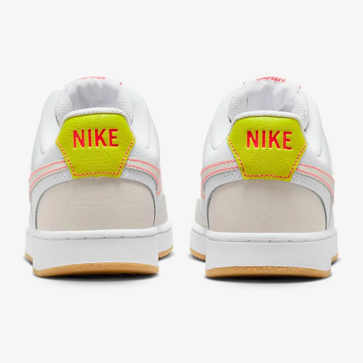 Nike Women's Air Jordan 1 Mid Shoes
