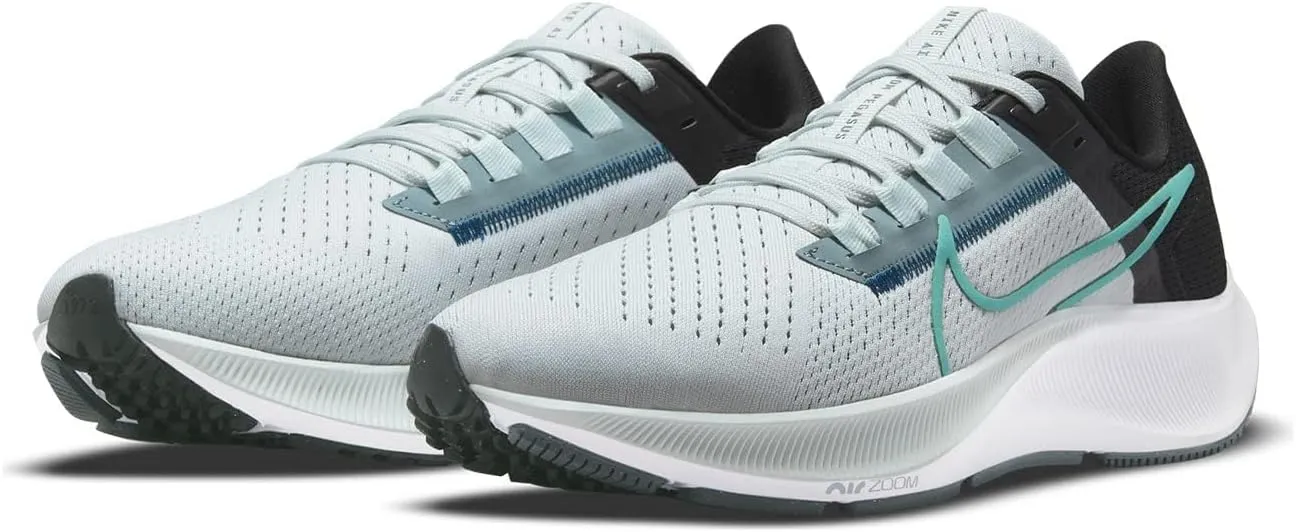 NIKE Women's Sneaker