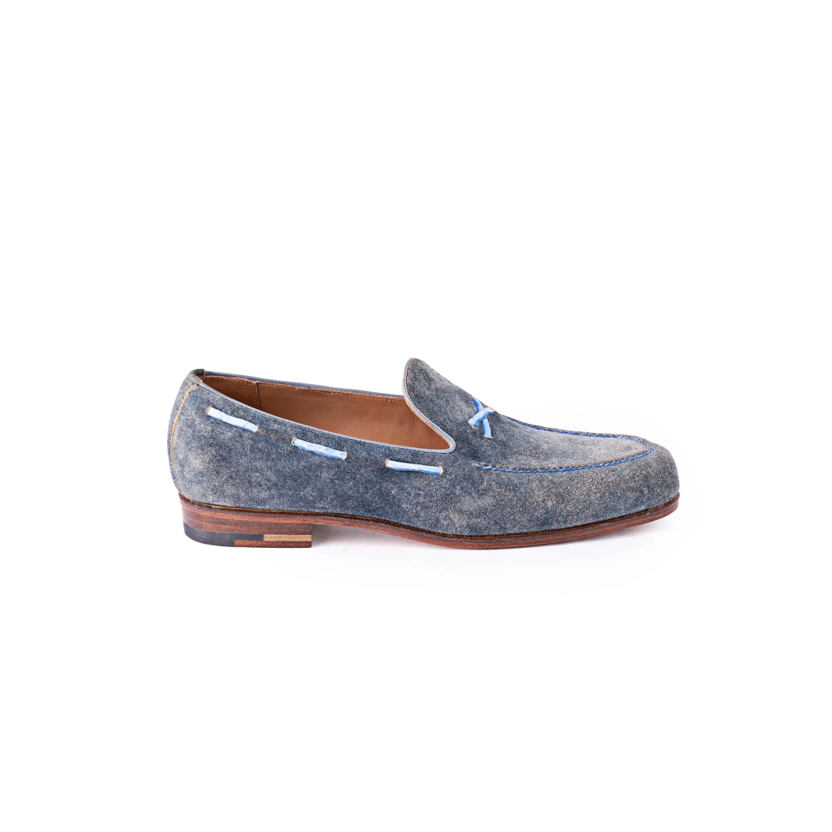 Norwegian Loafer with hand stitched apron and X strap
