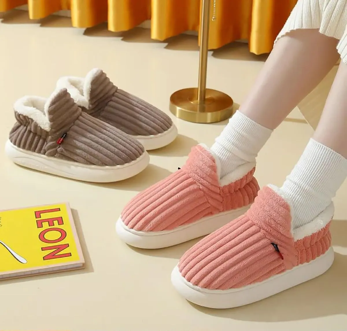 Pluffi the Cozy & Stylish Slipper, Winter Fur Fluffy Warm Snow Cloud Slippers Unisex