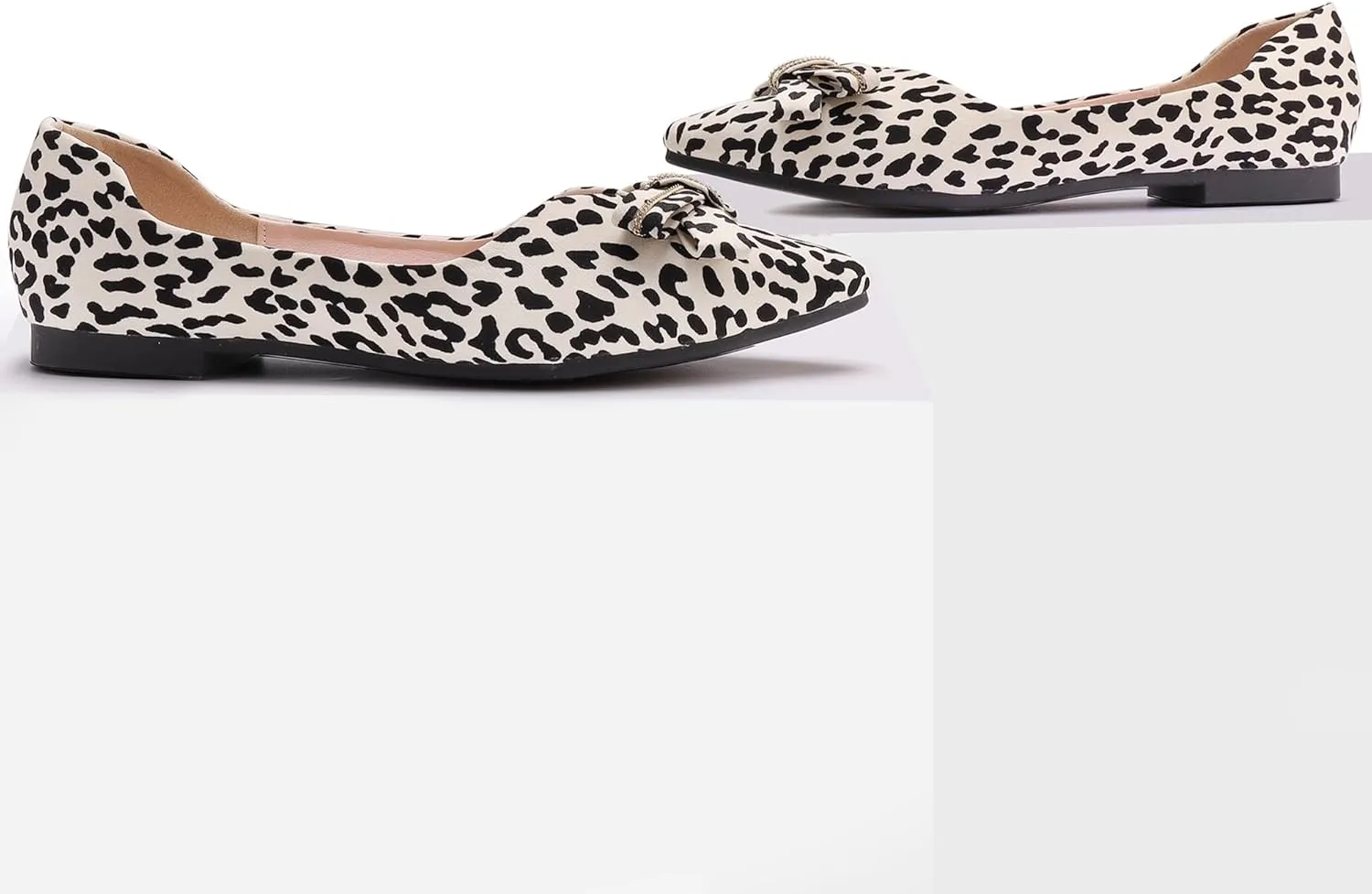 Pointed end Women Flat Shoes Classic Leopard Print Flat Shoes with Bow Decoration, Casual and Comfortable Flat Shoes