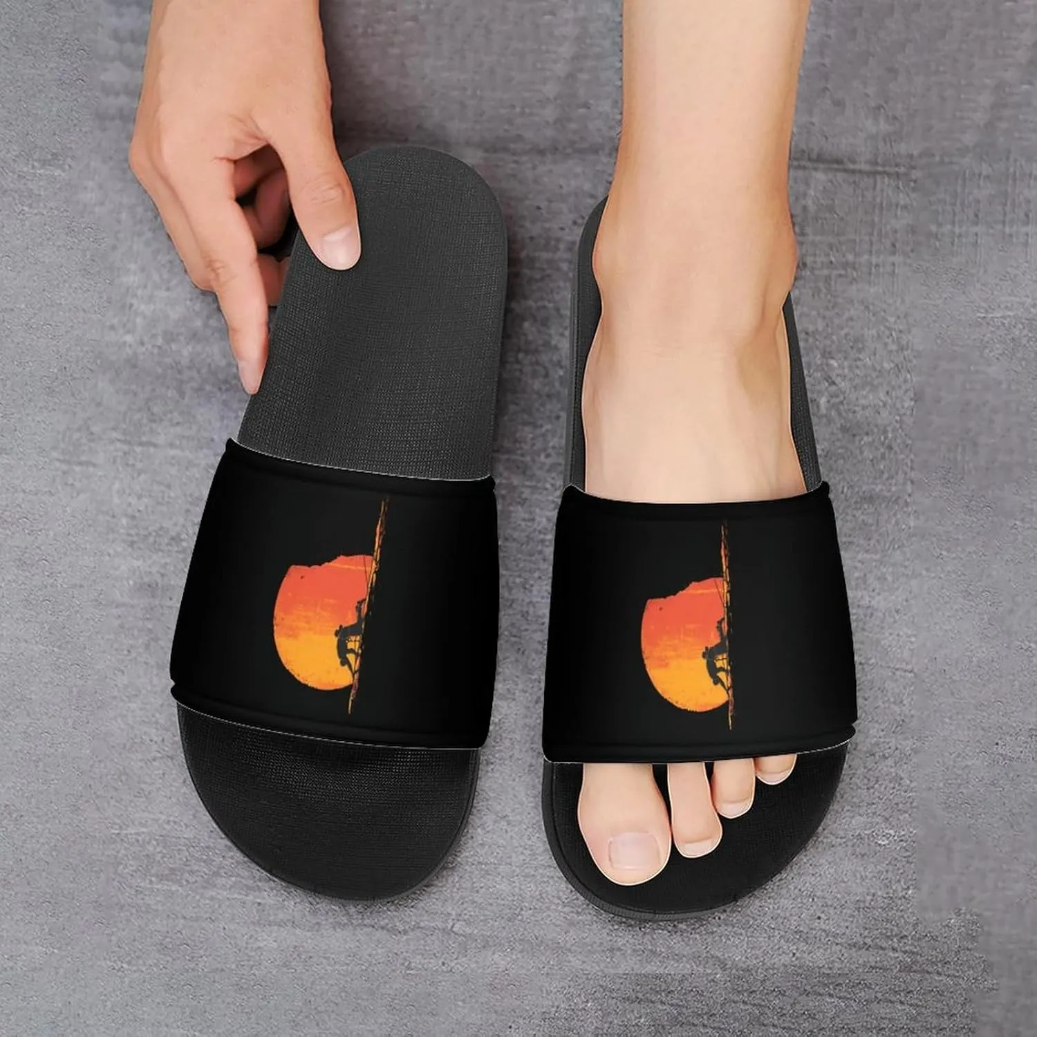 Rock Climbing at Sunset Slippers Indoor Outdoor Unisex House Slipper Shower Slippers Non-Slip Open Toe Shoes