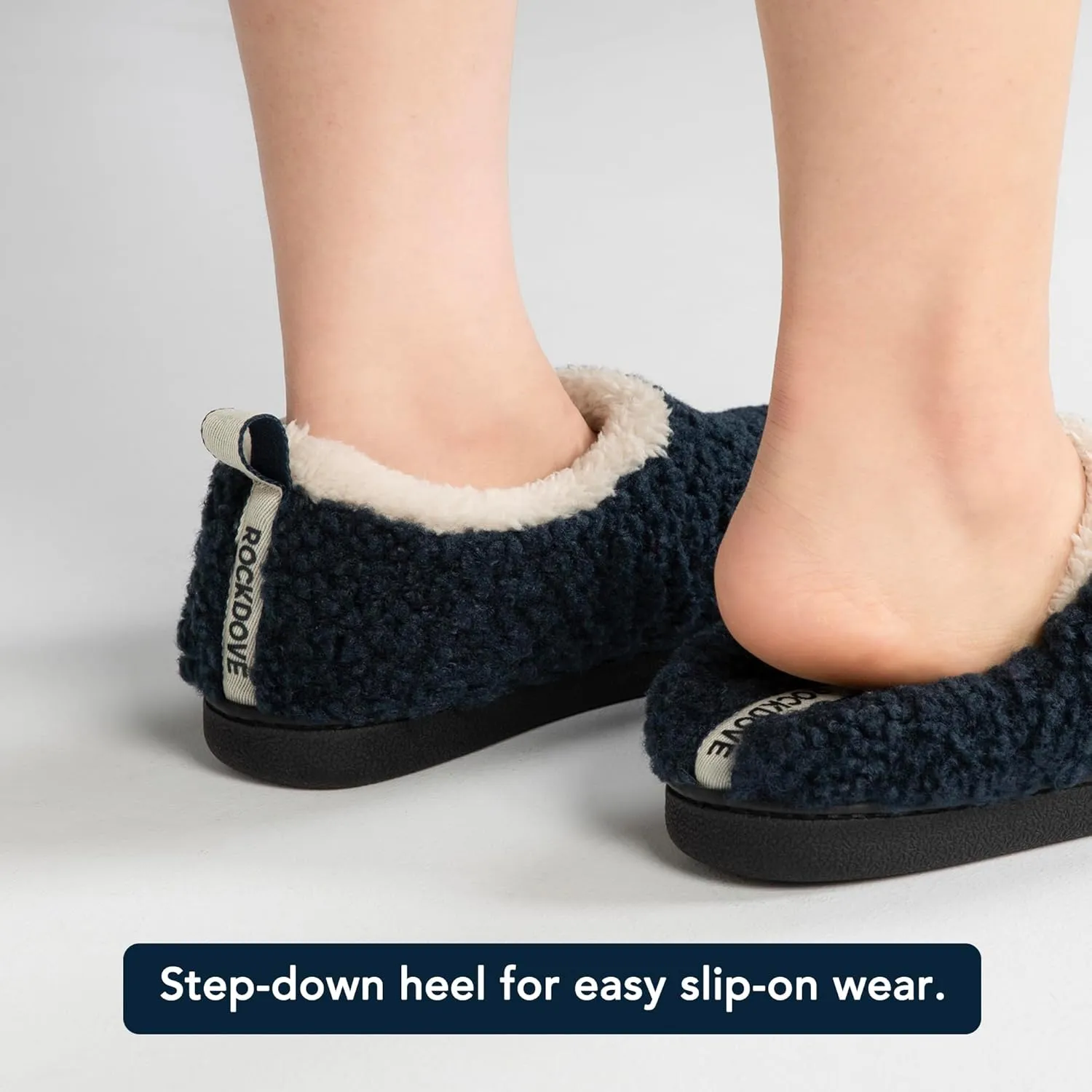 RockDove Women's Nomad Faux Shearling Lined Closed Back Slipper