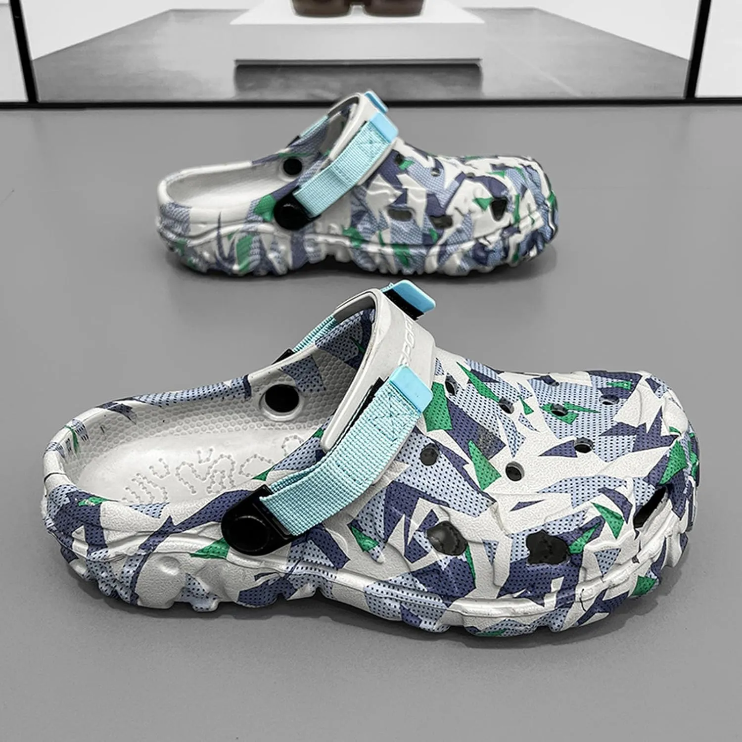 SECHRITE Men's Clogs Athletic Sports Outdoor Sandals Water Beach Shoes Slippers Sandals Lightweight Comfortable with Adjustable Back Strap - River Edge