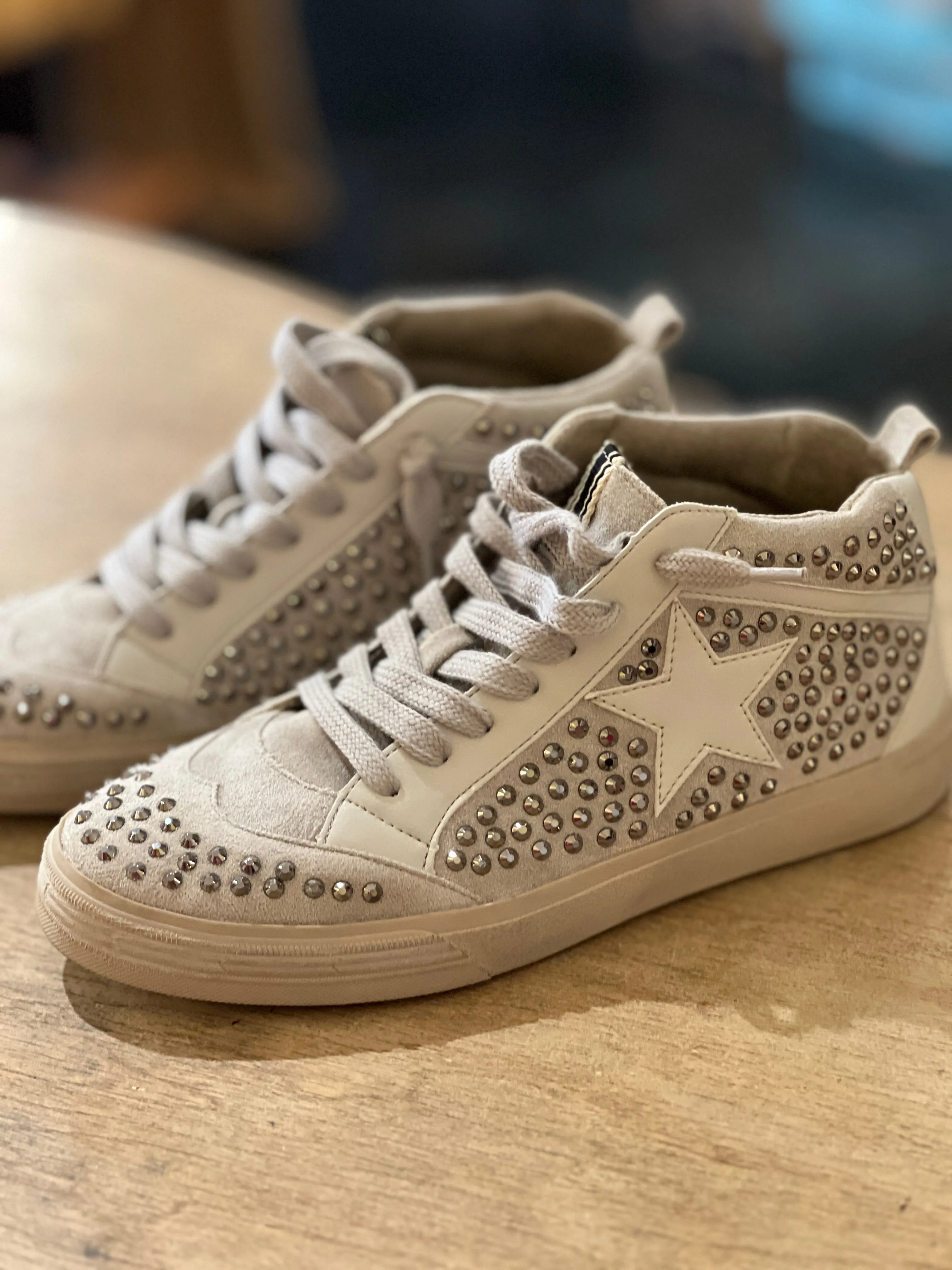 SEVERINE SILVER SNEAKERS