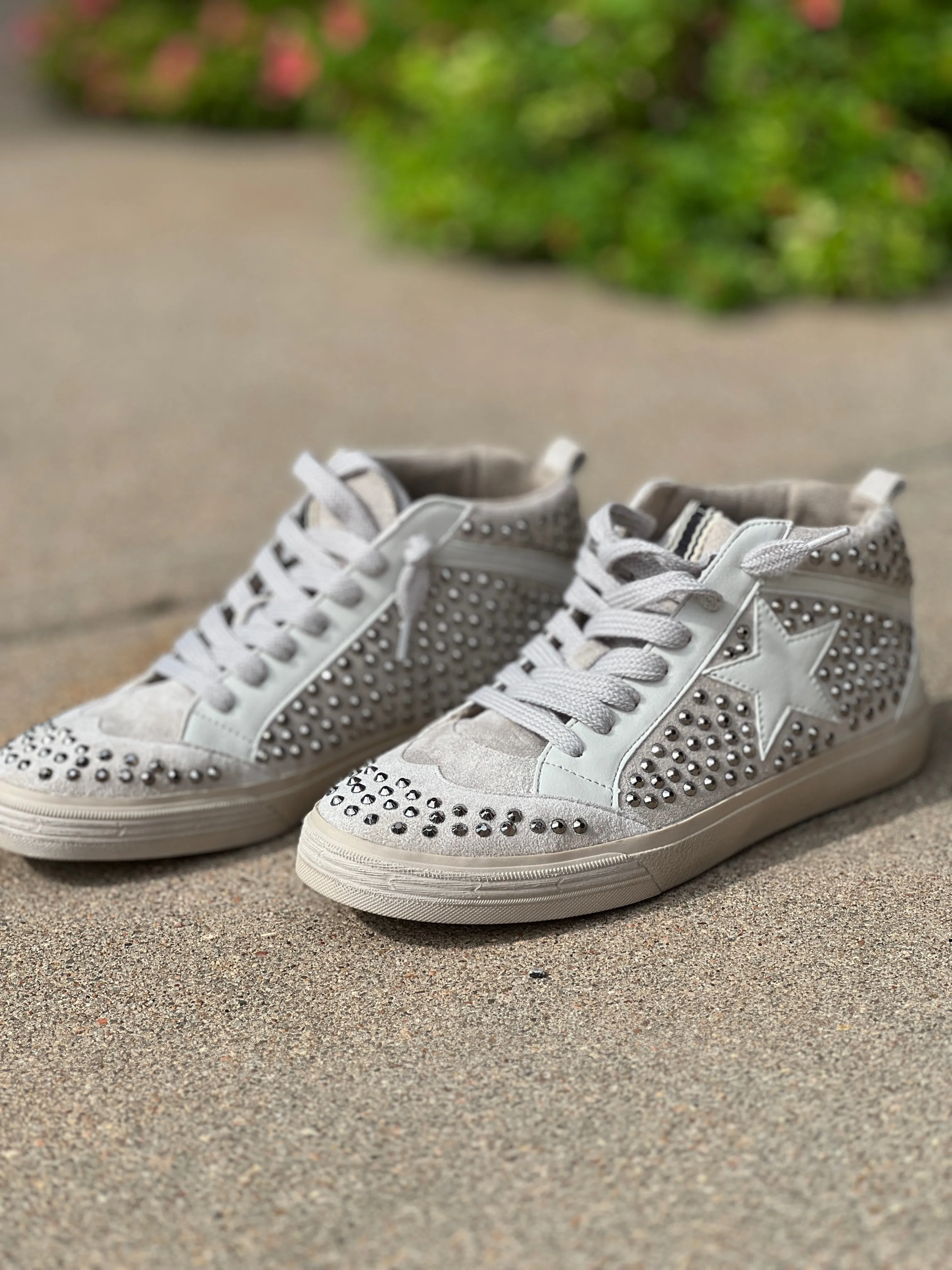 SEVERINE SILVER SNEAKERS