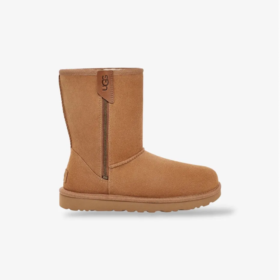 Short Bailey Zip in Chestnut