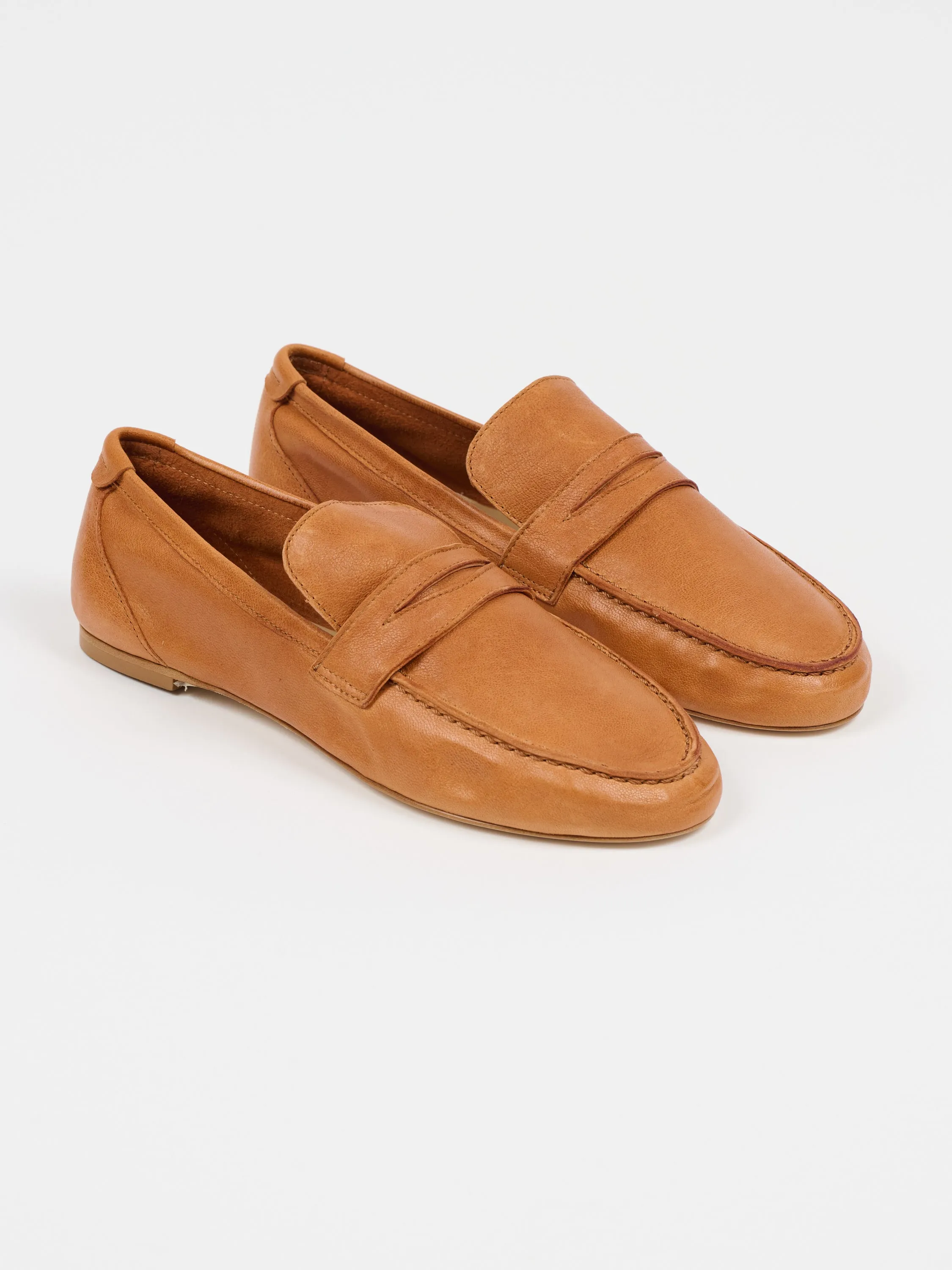 The Unlined Penny Loafer in Cuoio
