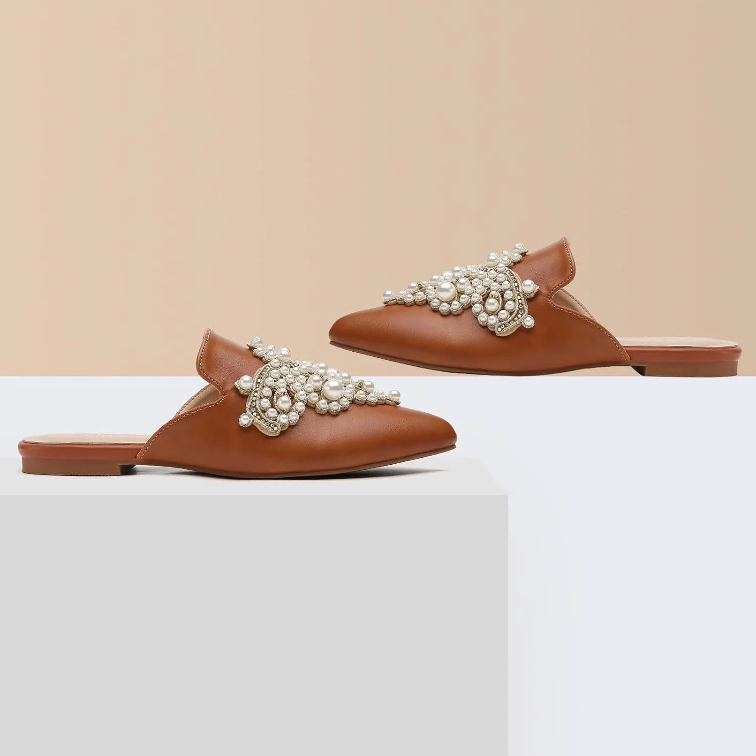 Tilocow Pearl Decor Mules for Women Flats Pointed Toe Backless Flat Slip On Slides Women's Mule Shoes