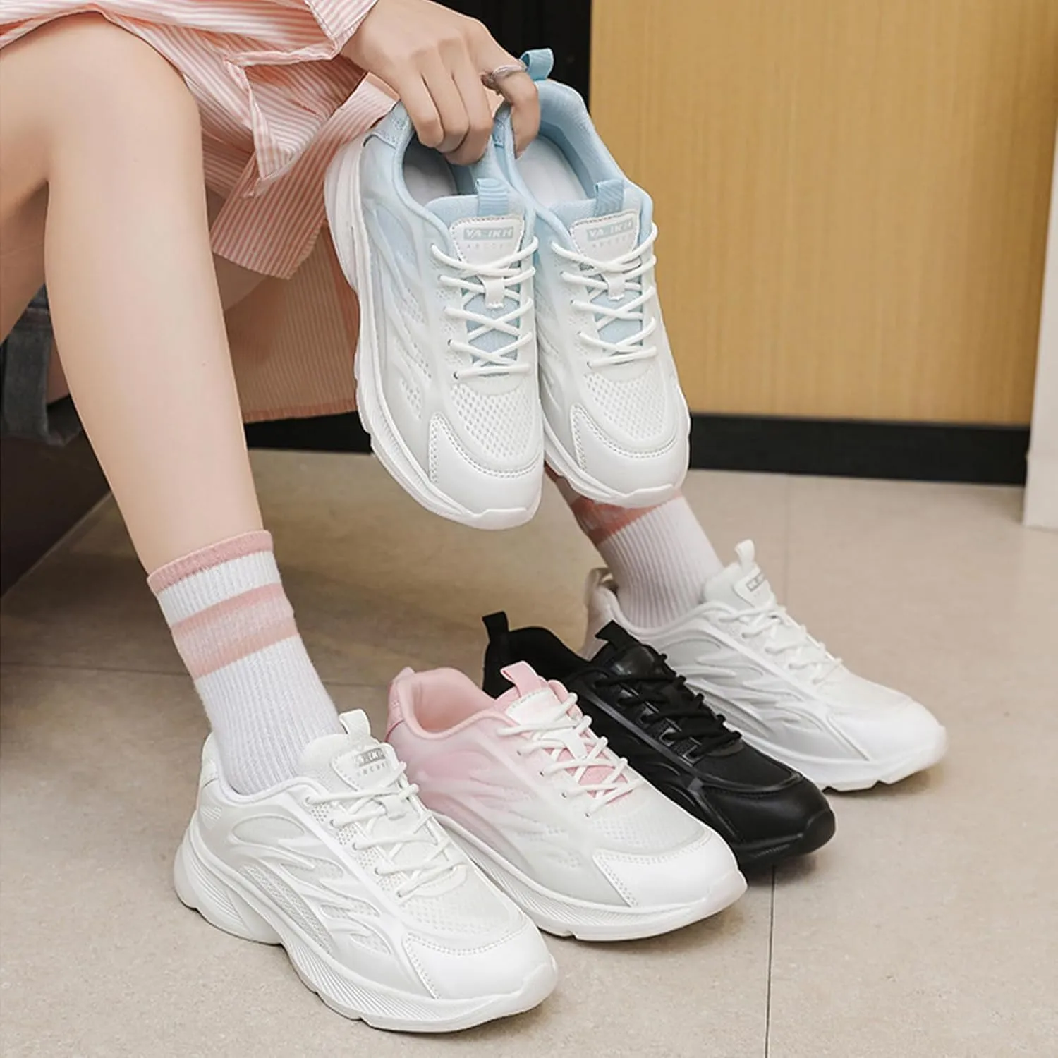 Womens Breathable Mesh Lace Up Walking Shoes Classic Lightweight Soft Athletic Tennis Running Shoes Casual Memory Foam Sneakers