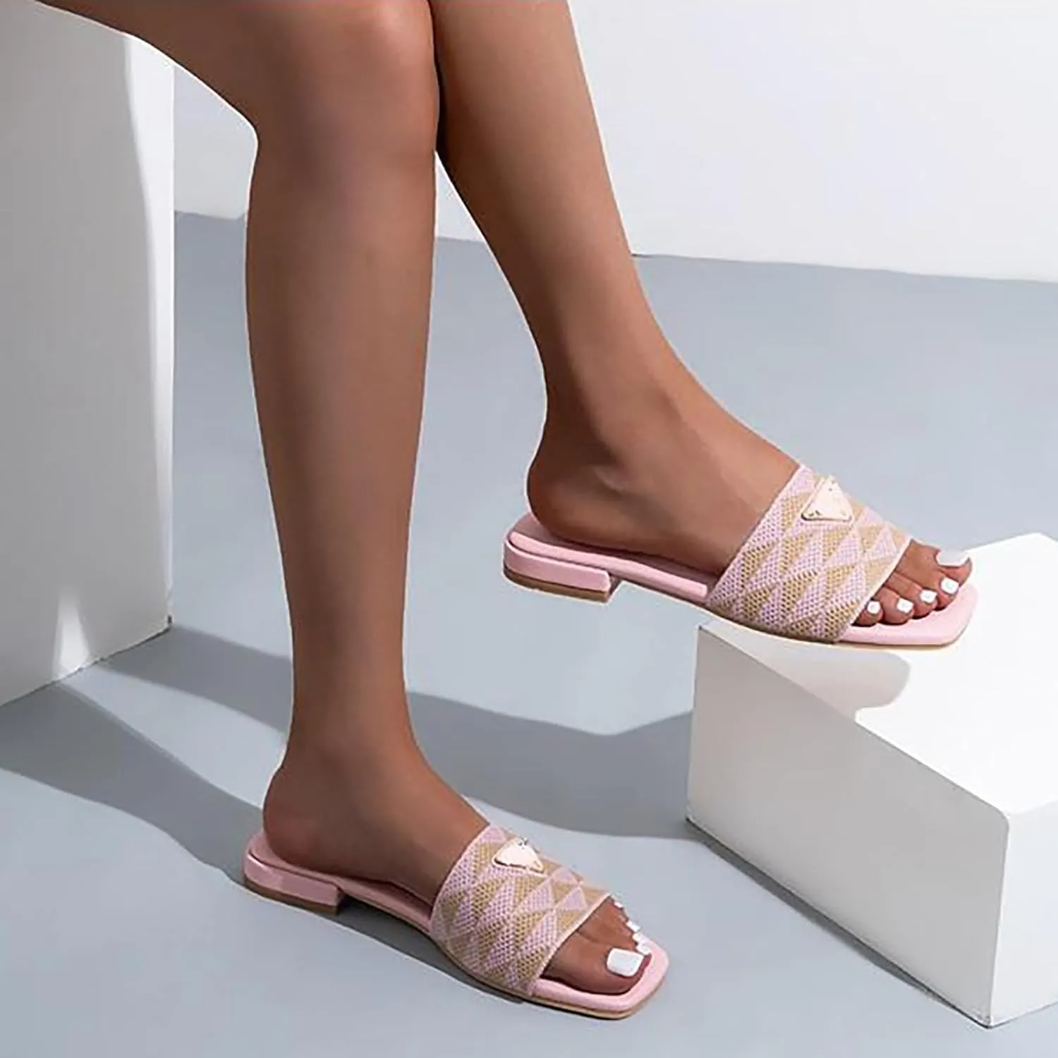 Womens Luxury Embroidered Slides Fashion Flat Summer Sandals