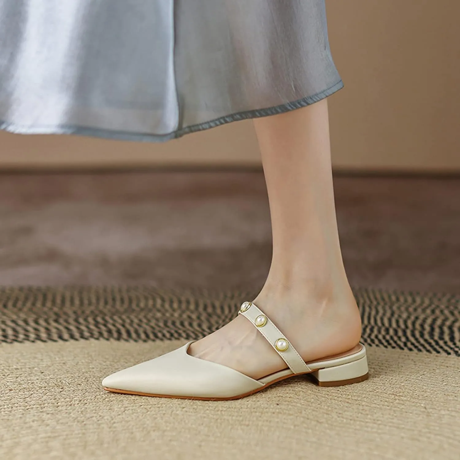Women's Pointed Toe Mules Sandals Backless Slip On Pearl Strap Dressy Mary Jane Slides Flat Shoes