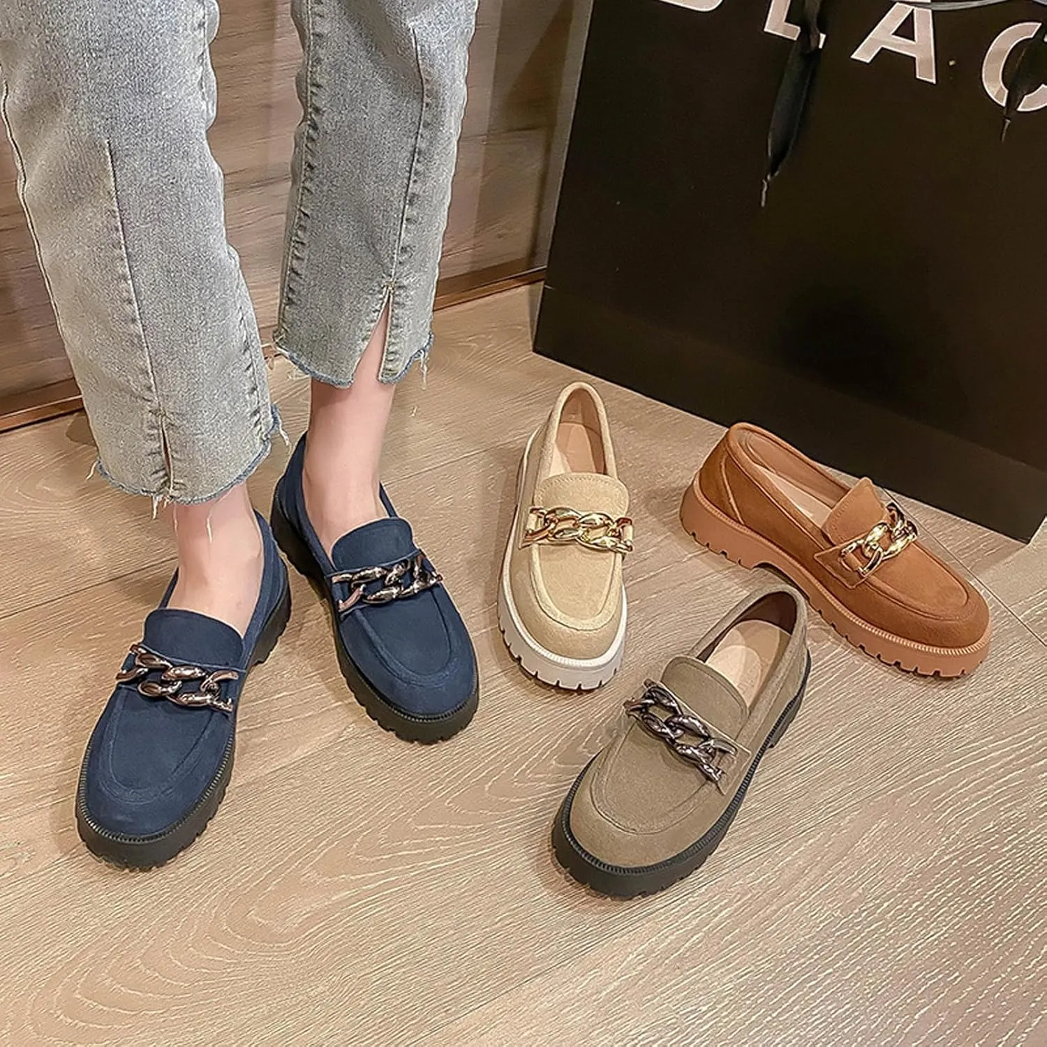 Women's Retro Suede Casual Loafers Slip-On Metal Trim Chain Thick Sole Walking Shoes Moccasin Lightweight Non-Slip Thick Sole Boat Shoes