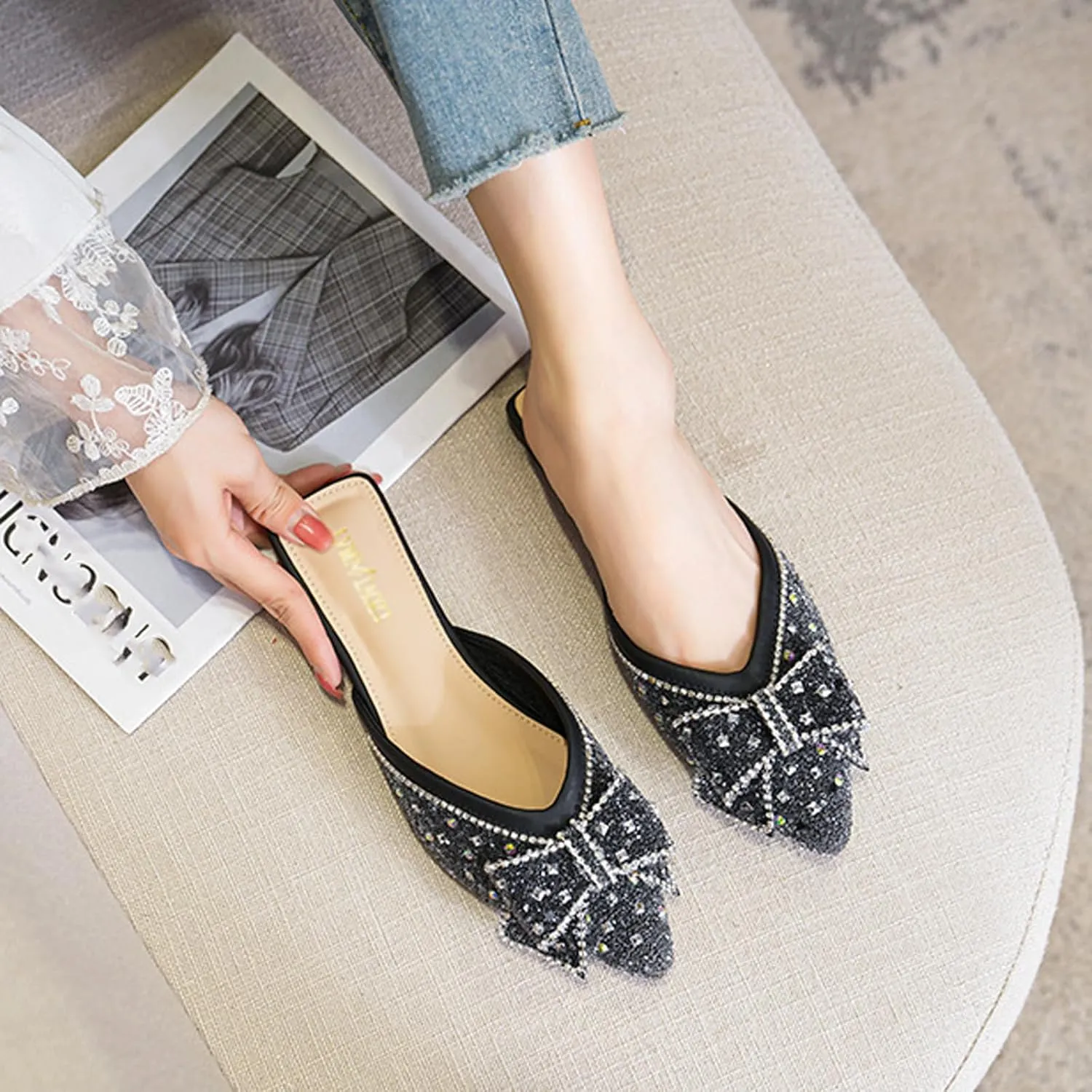 Women's Rhinestone Bow Flat Mules,Fashion Sequins Bow-Knot Closed Pointed Toe Backless Comfortable Slip-On Beef Tendon Soft Sole Slides Wedding Party Mule Shoes