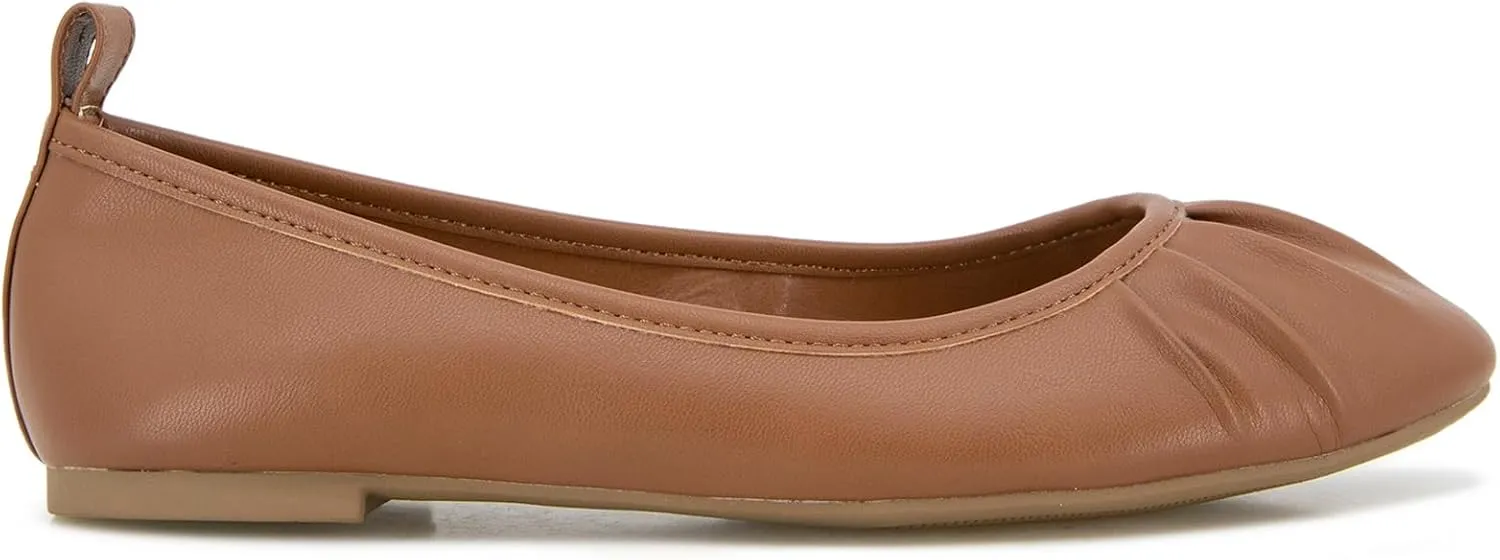 XOXO Women's Denise Ballet Flat