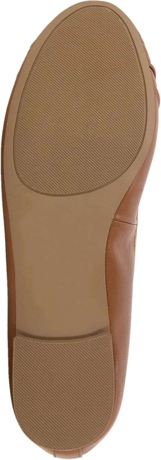 XOXO Women's Denise Ballet Flat