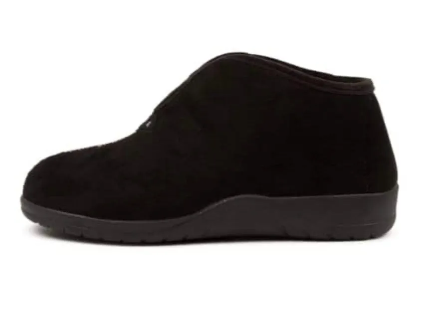 Ziera Cuddles Black-Black Microsuede.